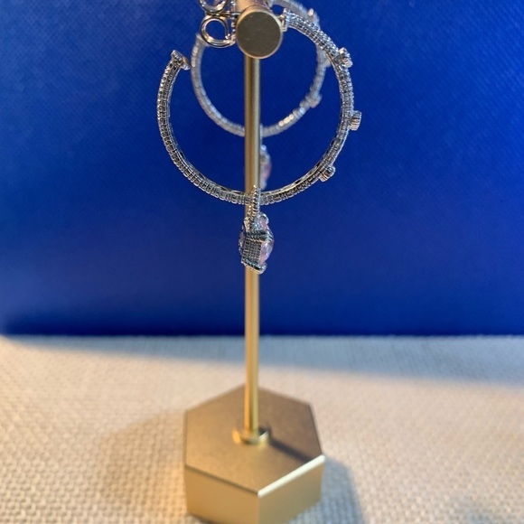 Judith Ripka Sterling interchangeable hoop earrings in Pink Crystal - Picture 5 of 11